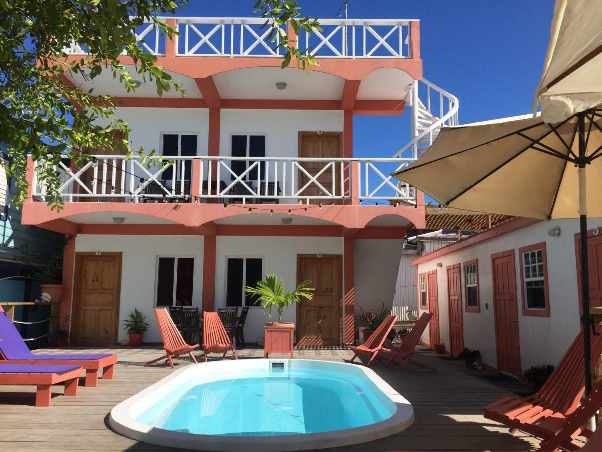 Ambergris Sunset Hotel San Pedro  Exterior photo